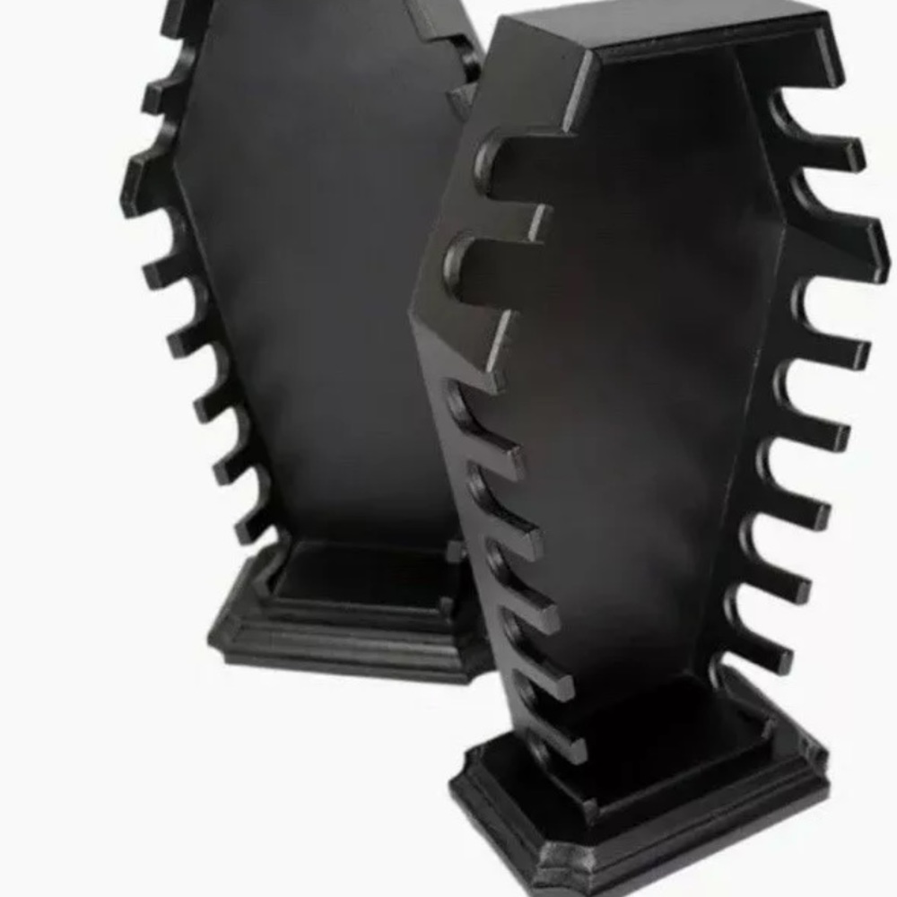 Coffin pallette organizer